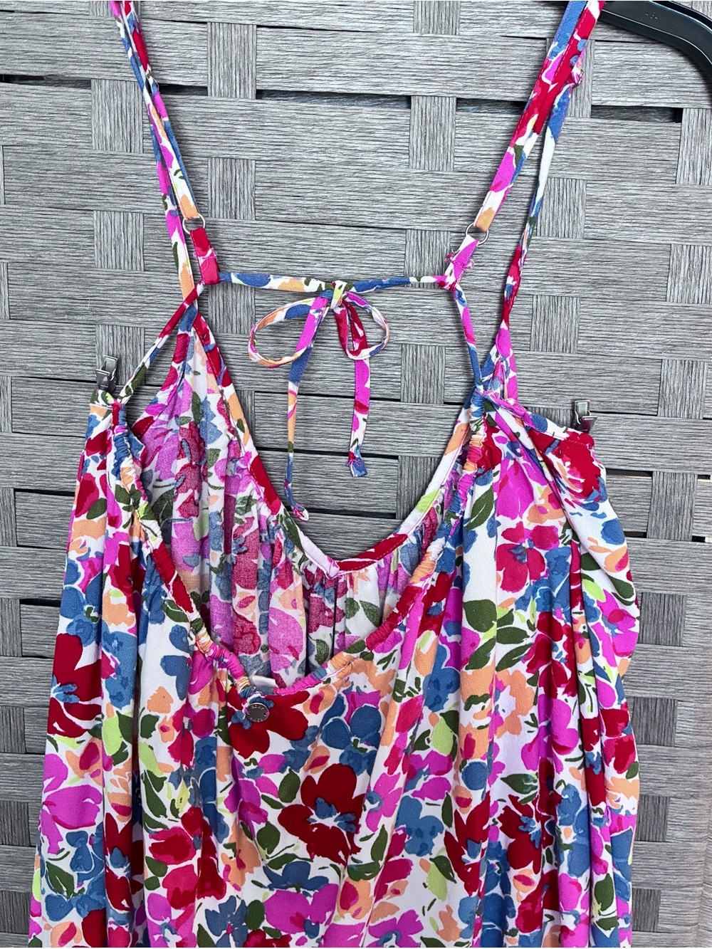Roxy Floral Tie-Back Camisole in Pink Multi